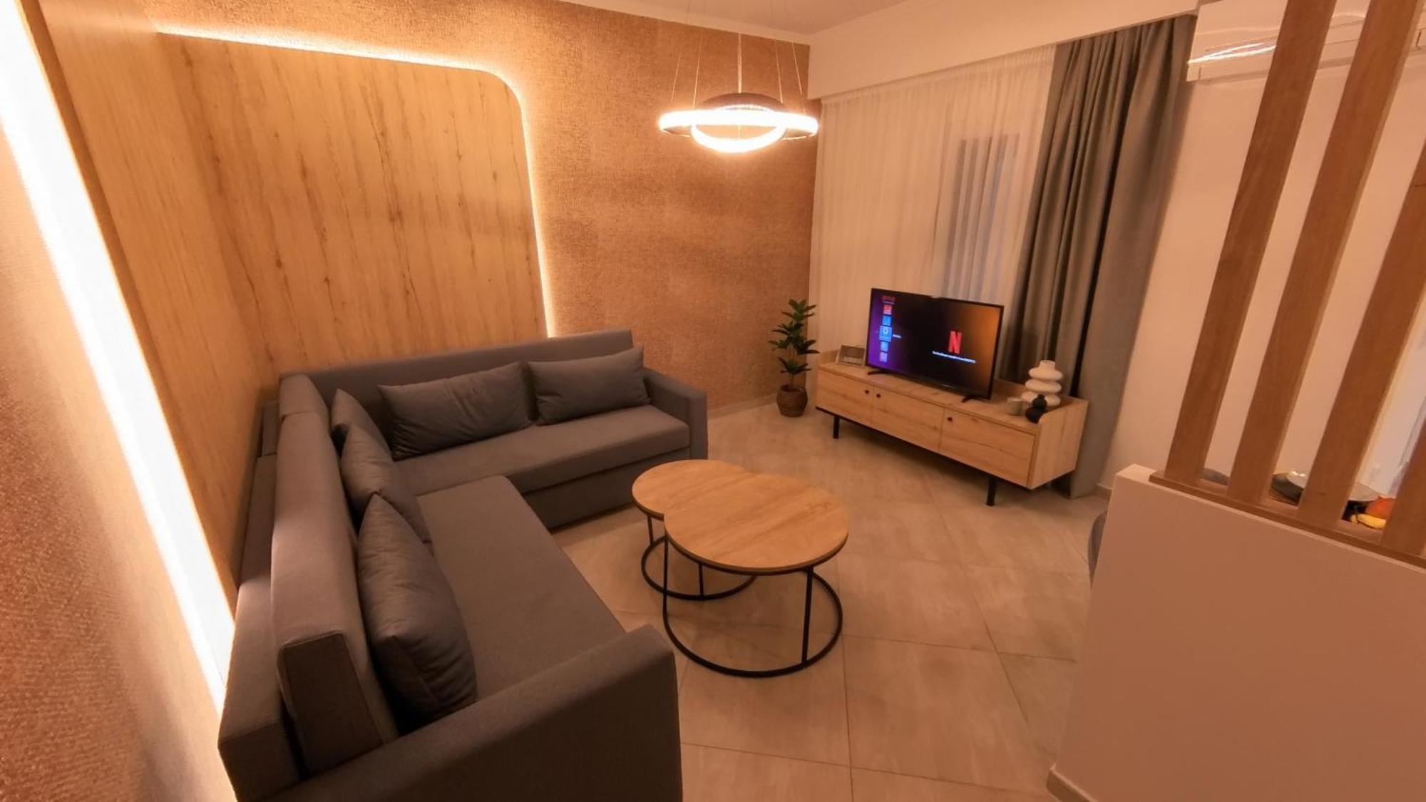 Mouson Luxury Suite With Free Private Parking Kavála Exterior photo
