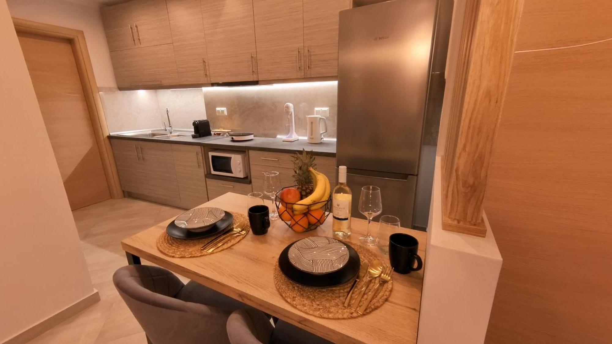 Mouson Luxury Suite With Free Private Parking Kavála Exterior photo
