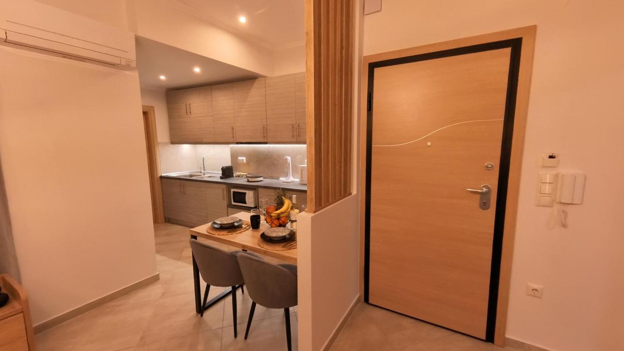 Mouson Luxury Suite With Free Private Parking Kavála Exterior photo