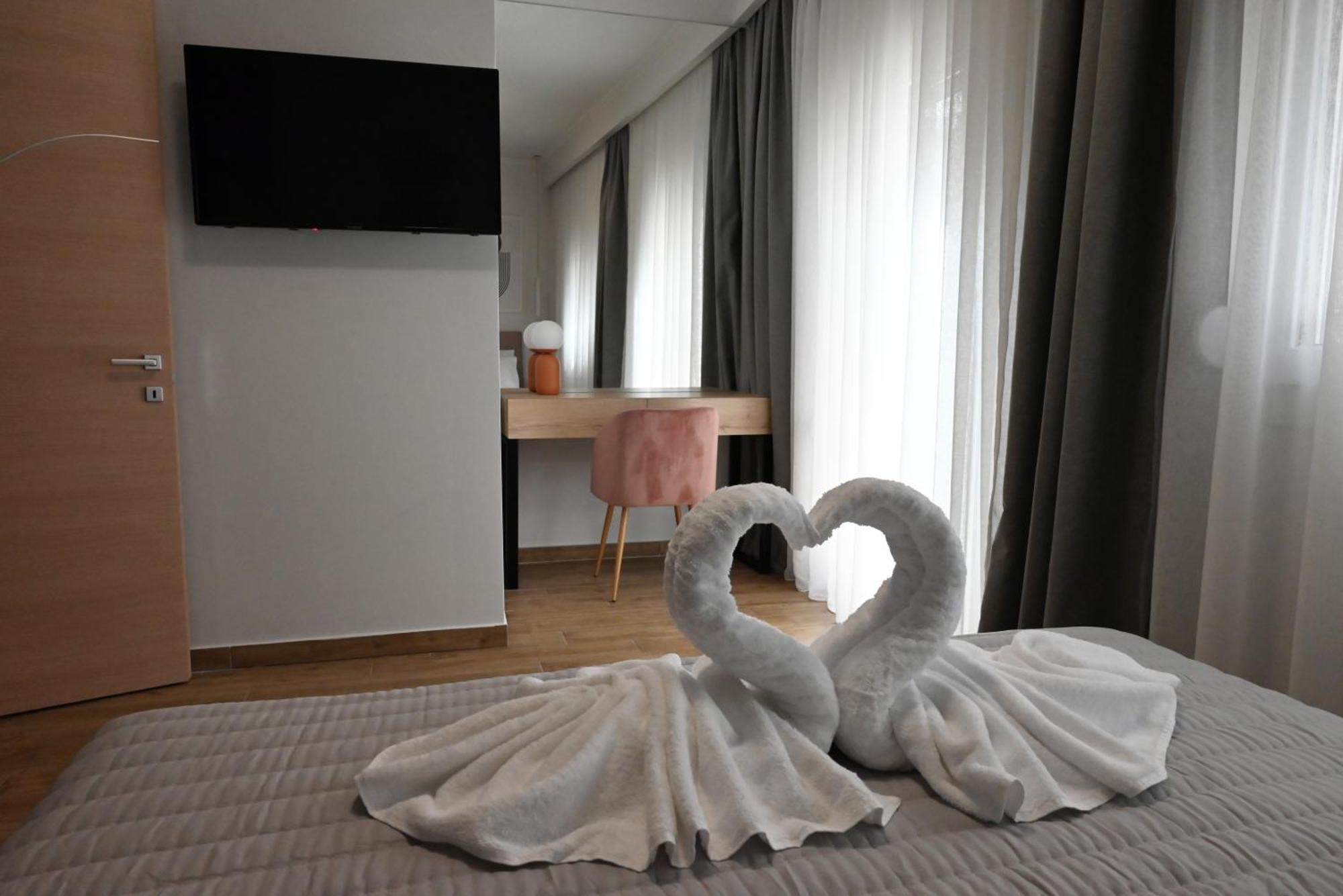 Mouson Luxury Suite With Free Private Parking Kavála Exterior photo