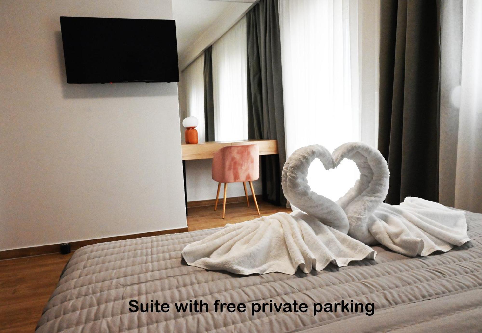 Mouson Luxury Suite With Free Private Parking Kavála Exterior photo
