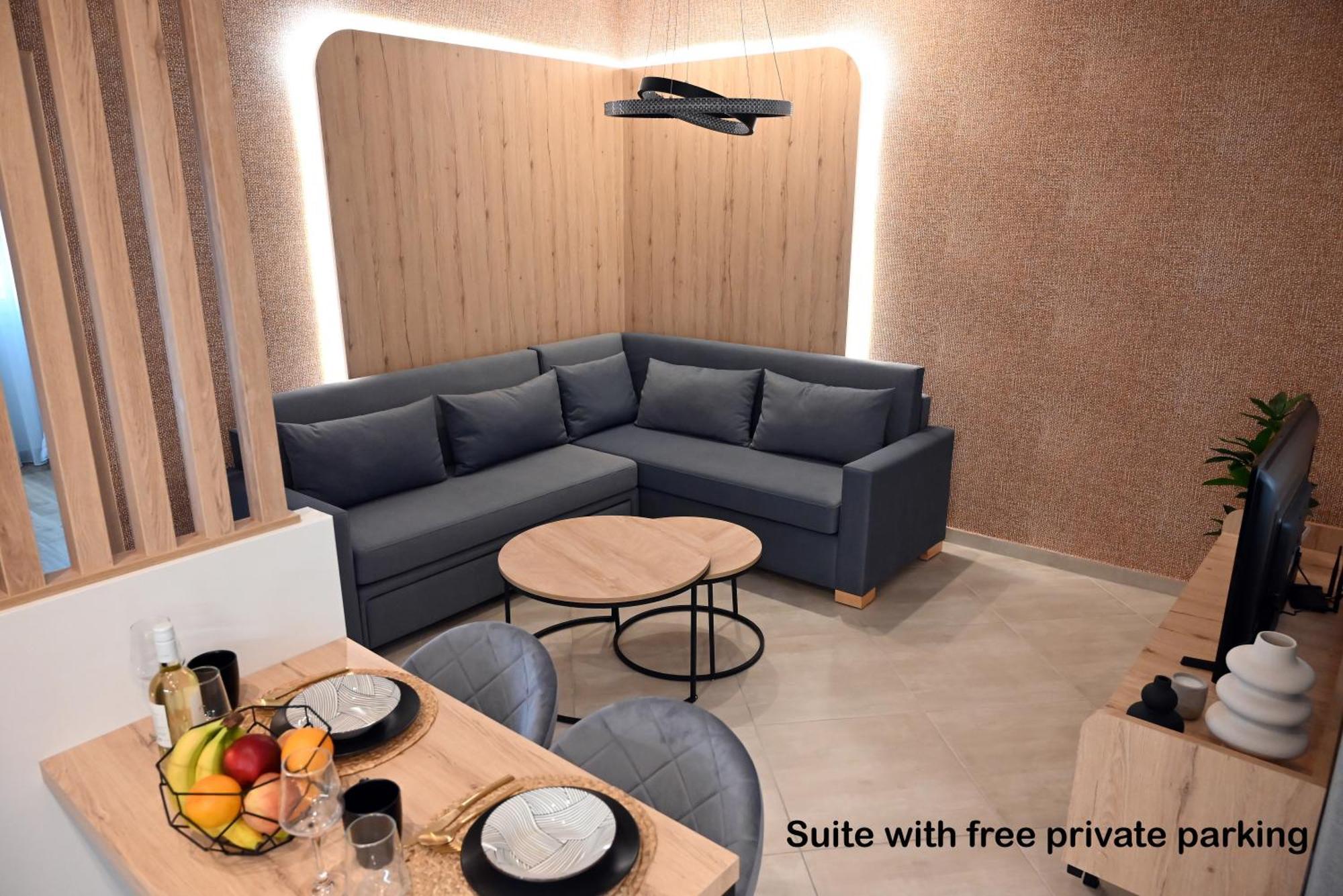 Mouson Luxury Suite With Free Private Parking Kavála Exterior photo